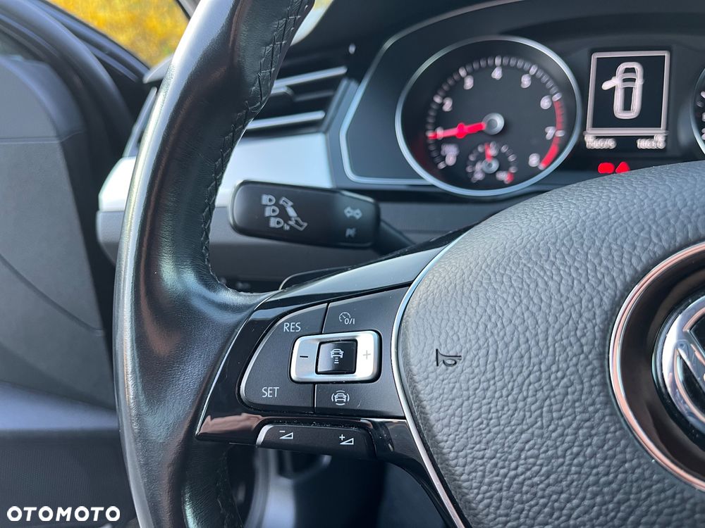 Volkswagen Passat Variant 1.5 TSI OPF DSG Business - 23