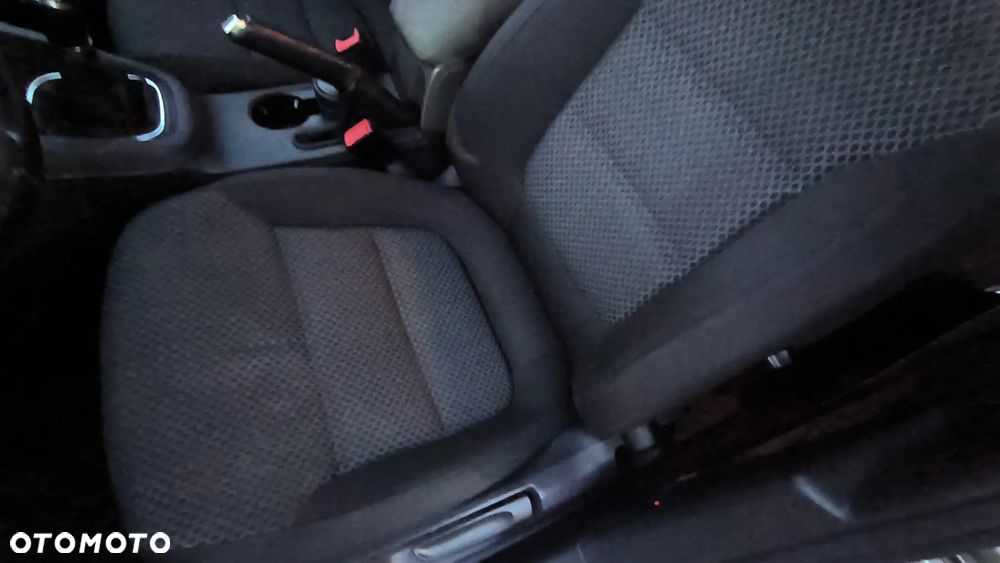 Volkswagen Jetta 1.4 TSI Comfortline - 30
