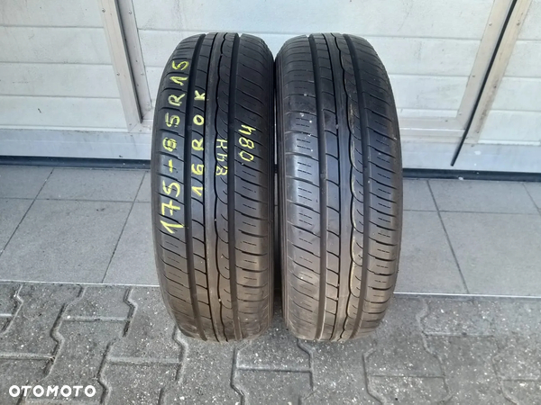 (O84) 175/65R15 16r 4,8mm 84H / Dunlop SP Sport FastResponse