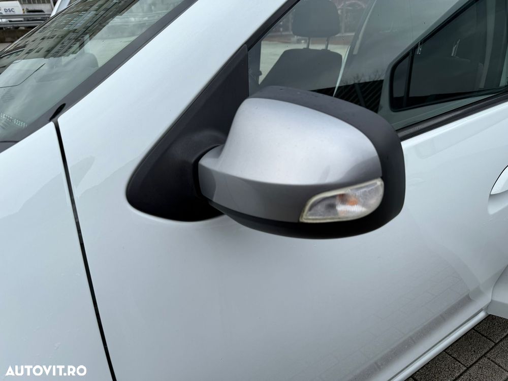 Dacia Sandero 1.5 dCI Prestige - 8