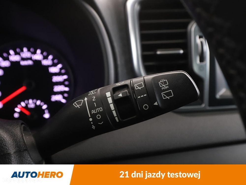 Kia Sportage 1.7 CRDI M 2WD - 30
