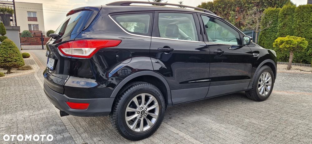 Ford Kuga 2.0 TDCi 4WD Titanium - 4