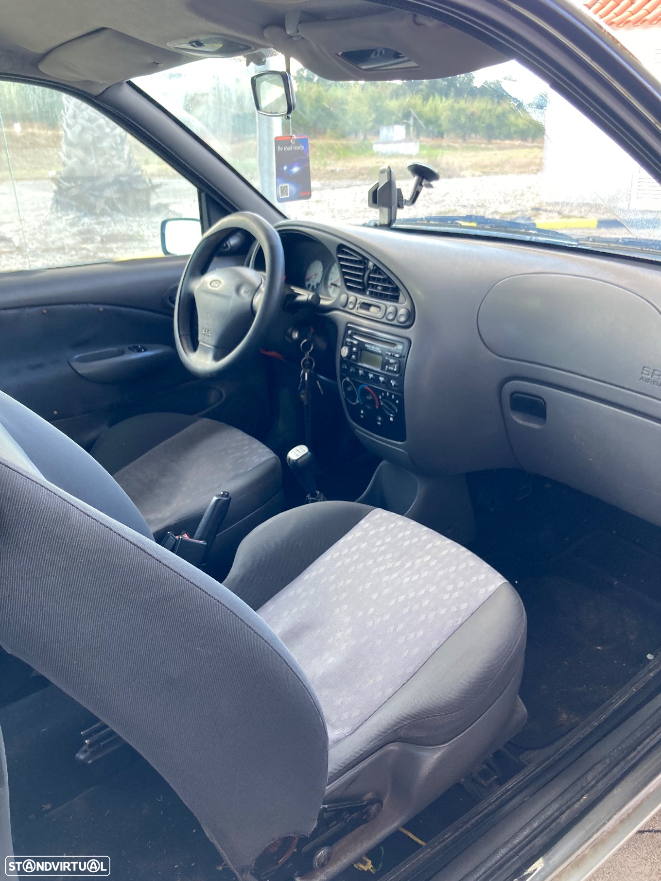 Ford Fiesta 1.25 Techno - 4