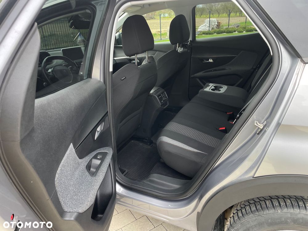 Peugeot 3008 1.6 BlueHDi Active S&S - 11