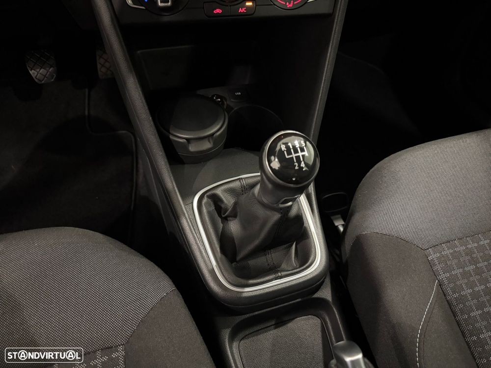 VW Polo 1.4 TDi Confortline - 34