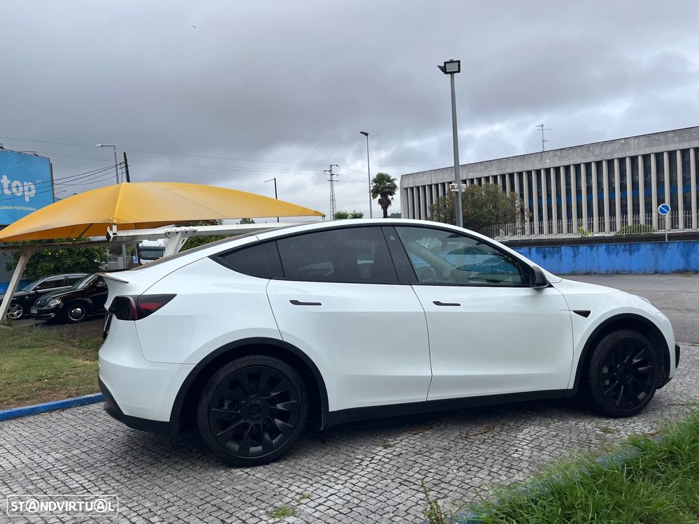 Tesla Model Y Standard - 8