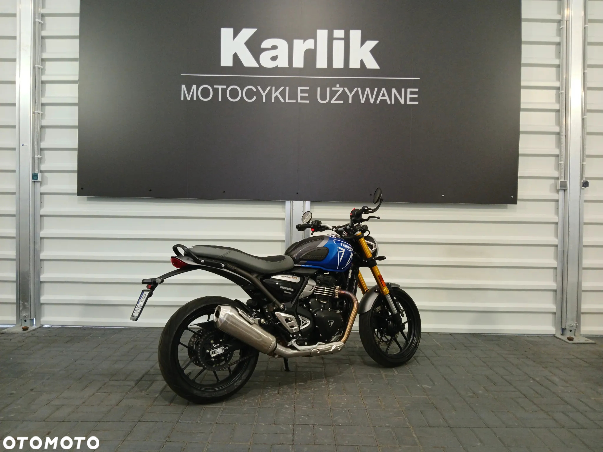 Triumph Inny - 4