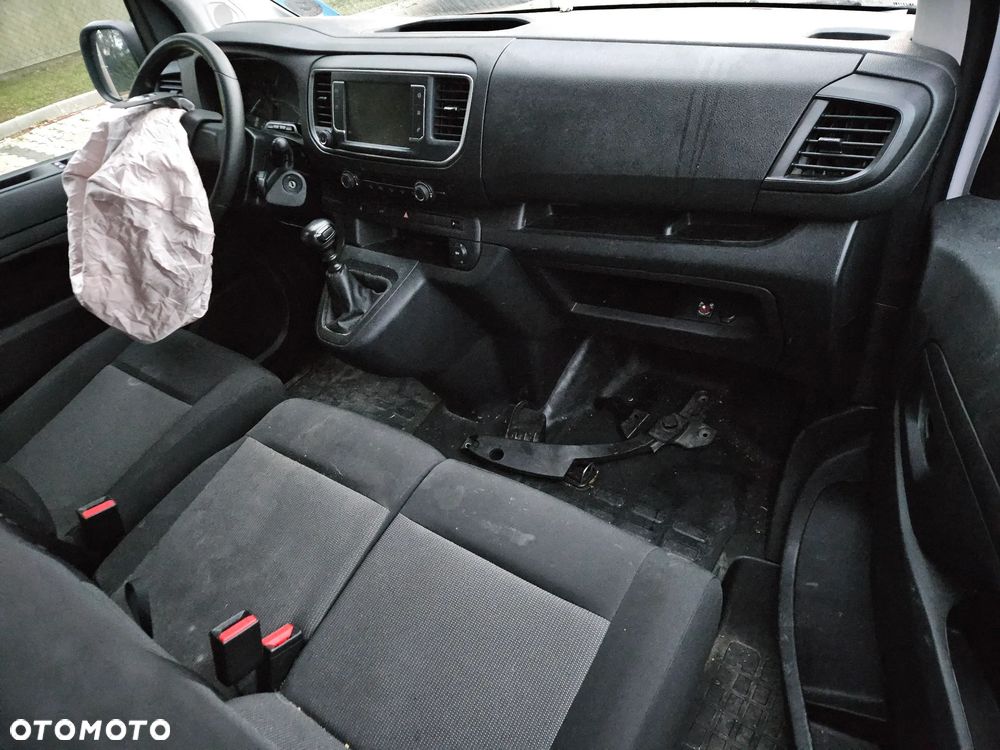 Opel Vivaro - 20