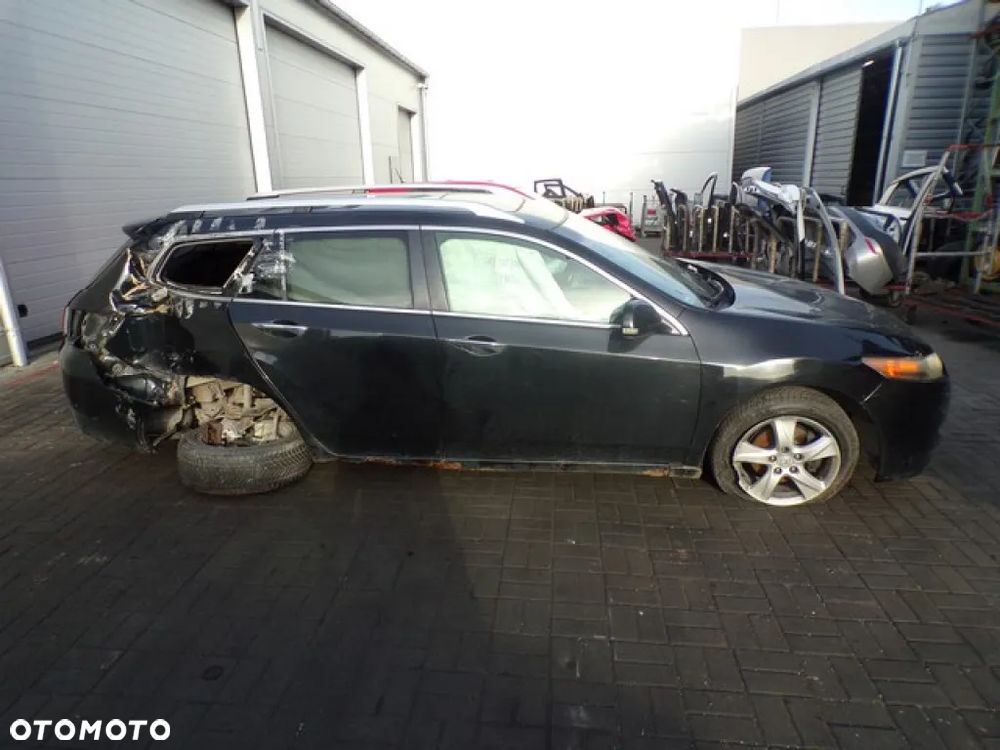 Części - Honda Accord 8 VIII 2.0 i-VTEC KOMBI 09R - 3