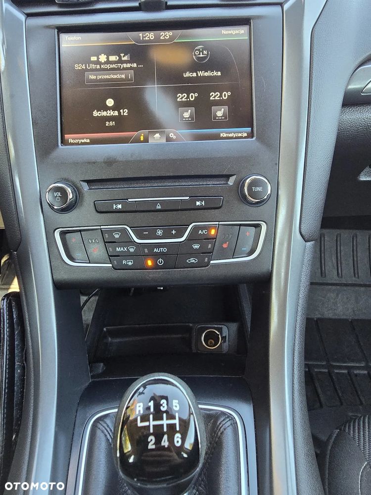 Ford Mondeo - 9