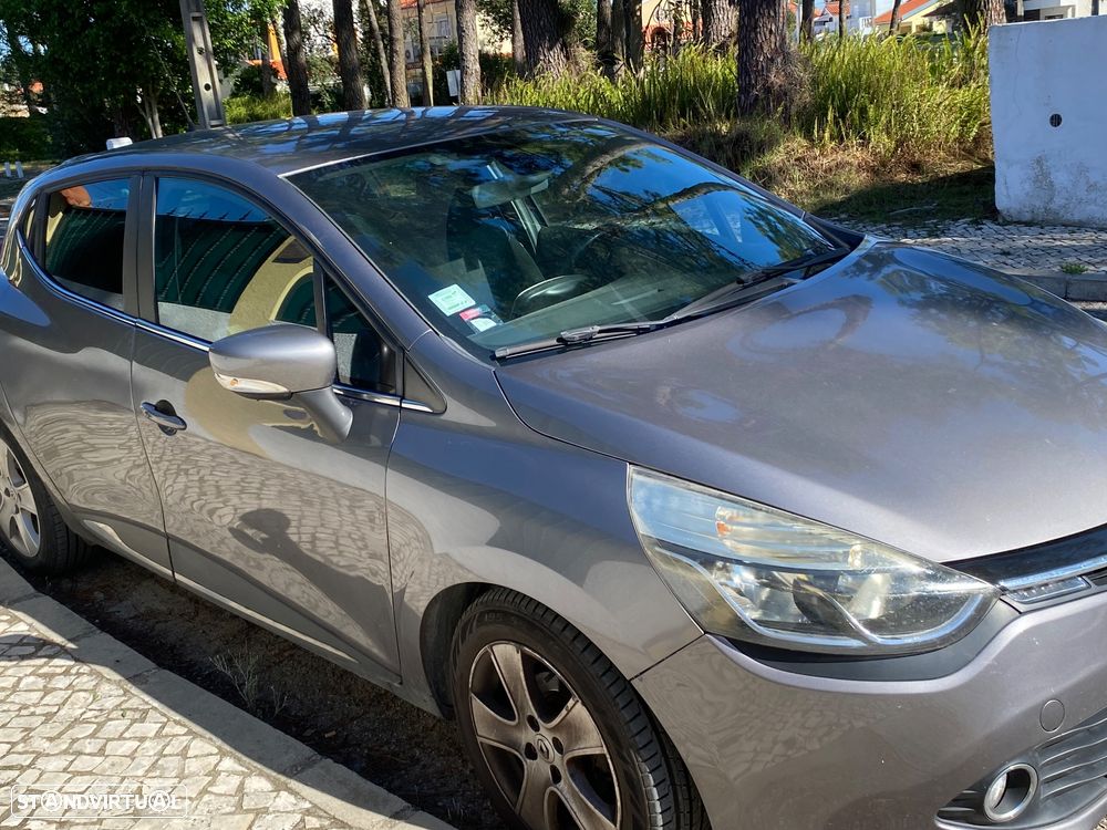 Renault Clio 1.5 dCi Luxe - 3