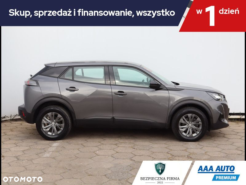 Peugeot 2008 - 7