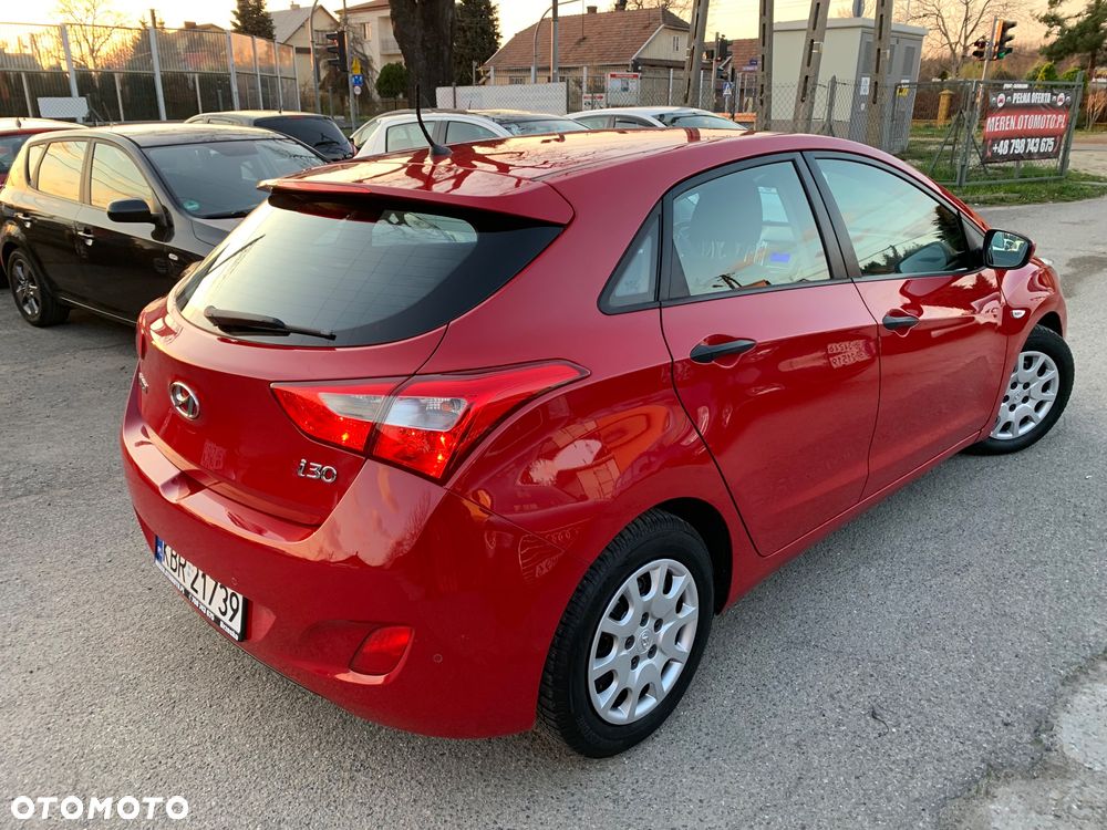Hyundai i30 1.4 Classic - 10