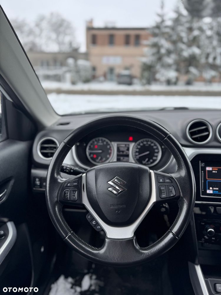 Suzuki Vitara 1.6 (4x4) Allgrip Comfort+ - 12