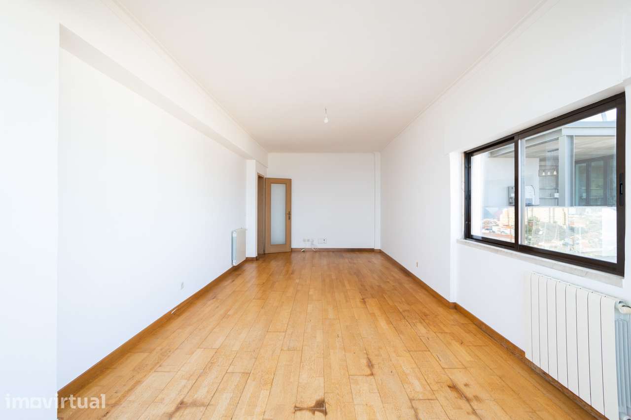 Apartamento T2 Excepcional: Conforto, Elegância e Localização Premium - Grande imagem: 3/32