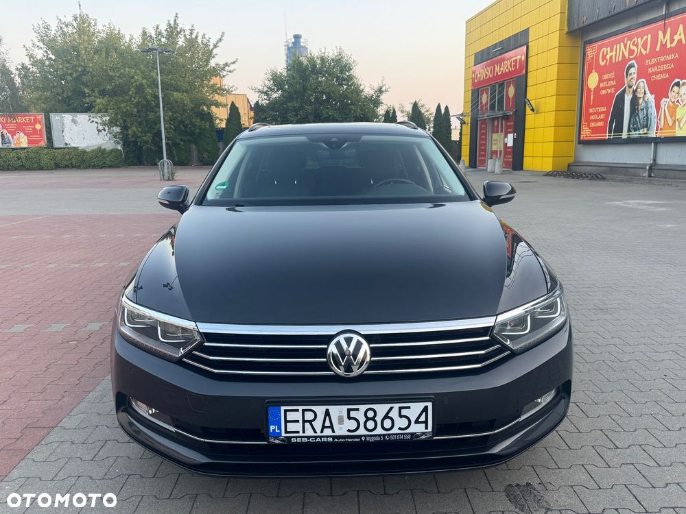 Volkswagen Passat Variant 2.0 TDI SCR DSG Highline - 8