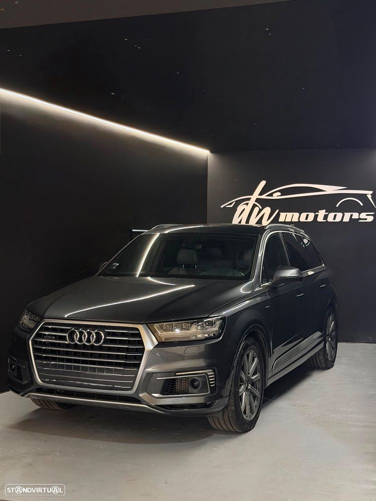 Audi Q7 3.0 TDI e-tron quattro S-line Tiptronic - 2