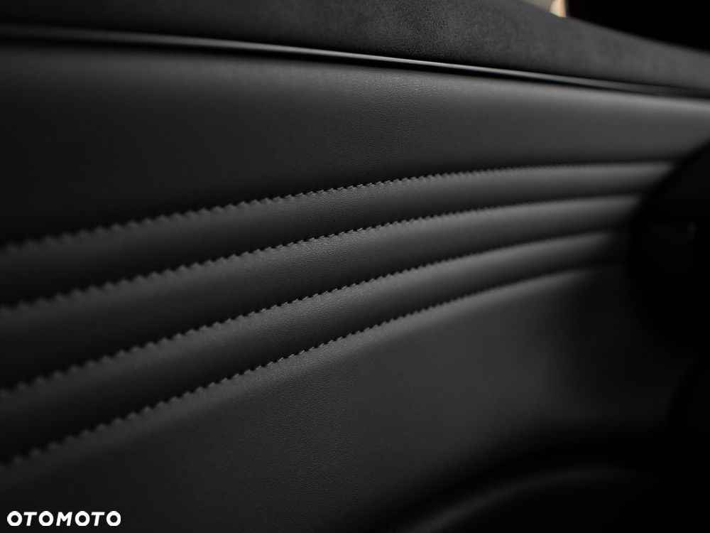 Omoda 7 - 32