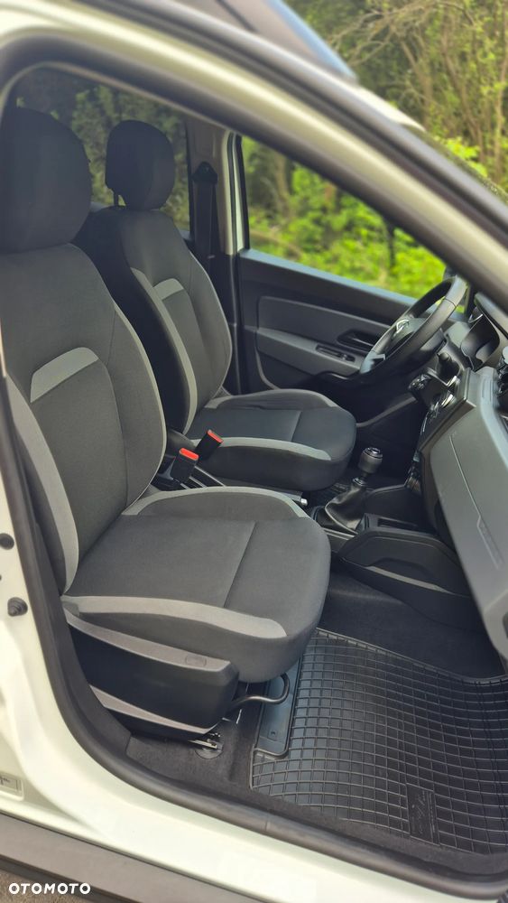 Dacia Duster 1.5 dCi Open EU6 - 32