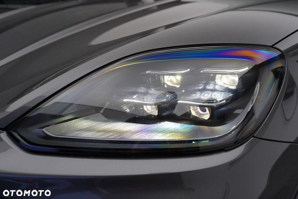 Porsche Cayenne - 10