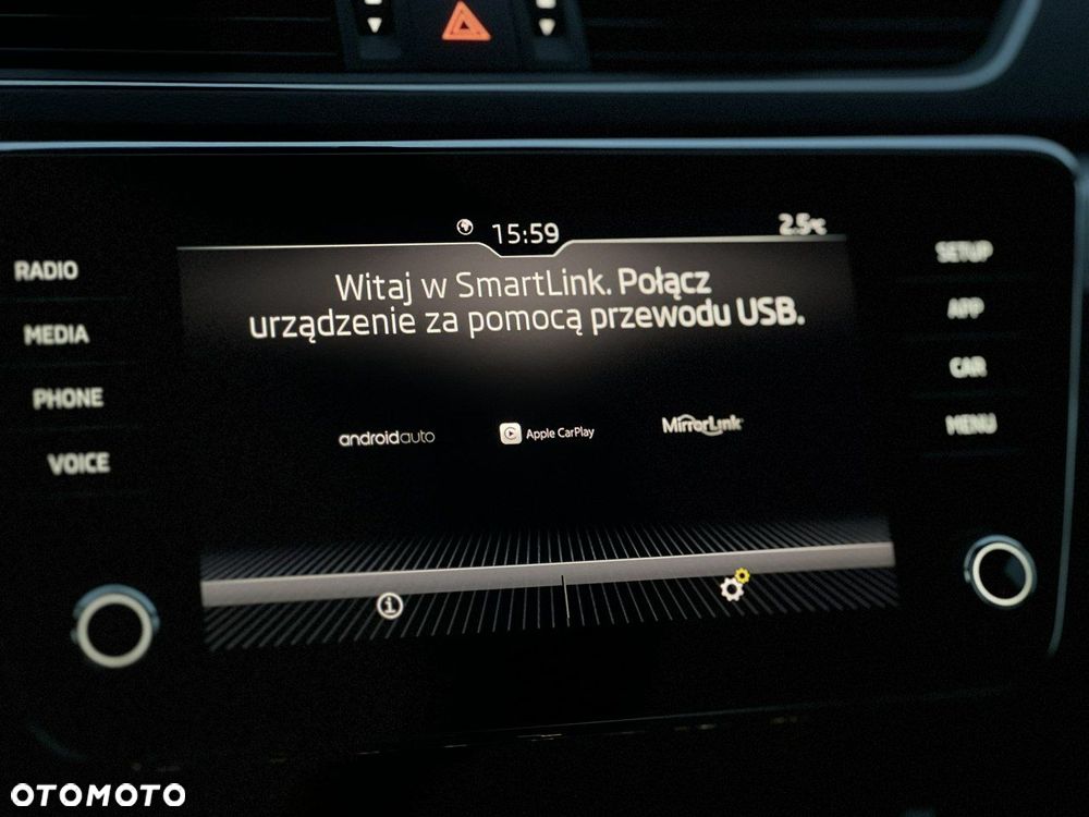 Skoda Superb 1.5 TSI Ambition - 26