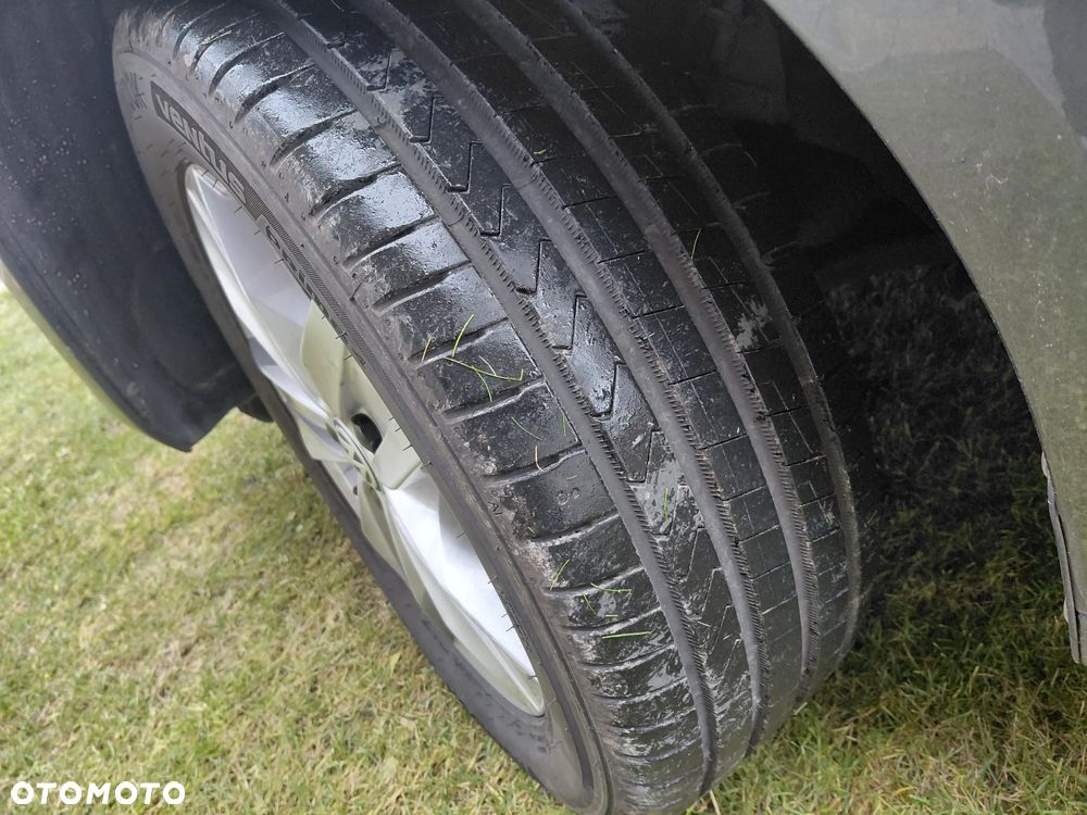 Volkswagen Caddy 2.0 (7-Si.) Maxi Family - 9