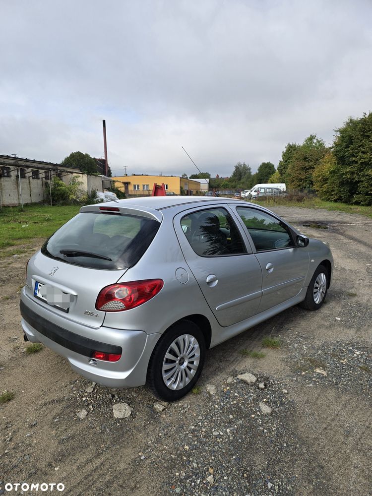 Peugeot 206 plus