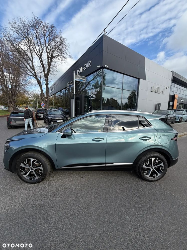 Kia Sportage 1.6 T-GDI HEV Business Line 4WD - 2