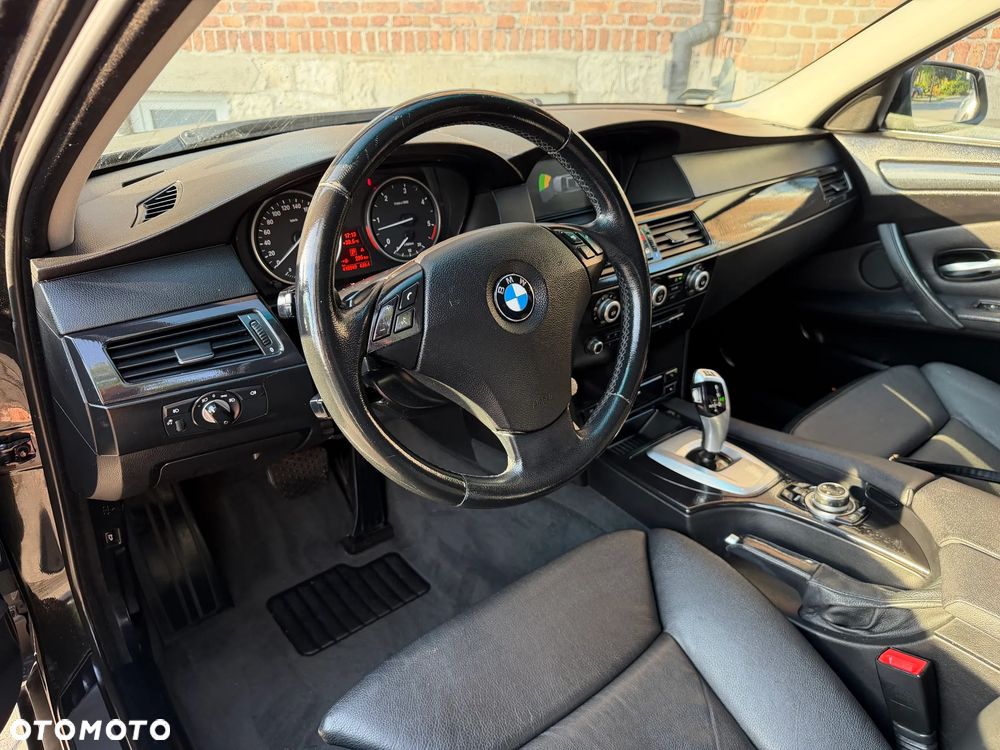 BMW Seria 5 - 8