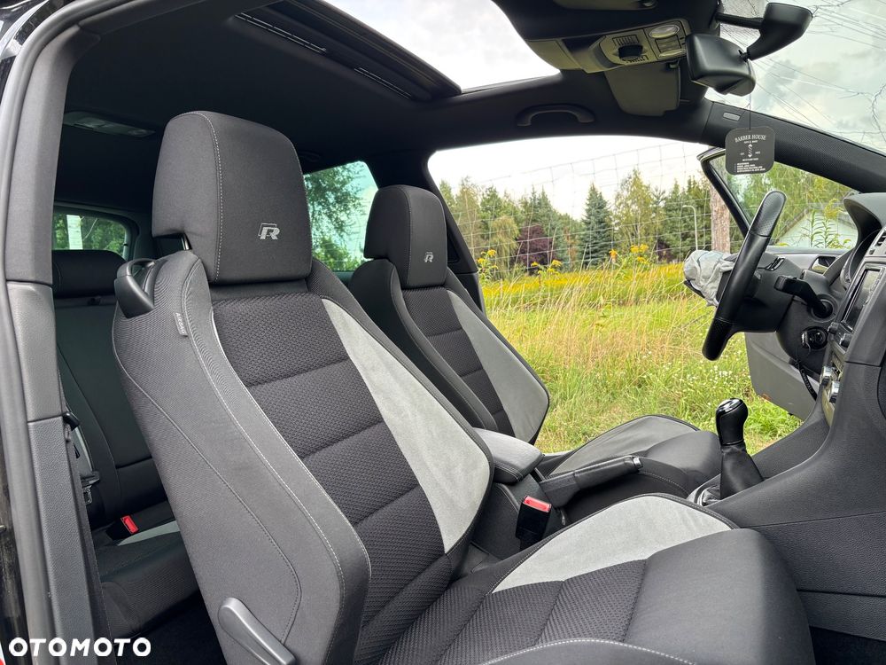 Volkswagen Golf 2.0 R - 25