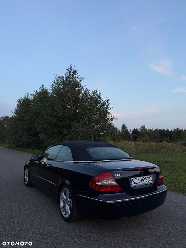 Mercedes-Benz CLK - 3