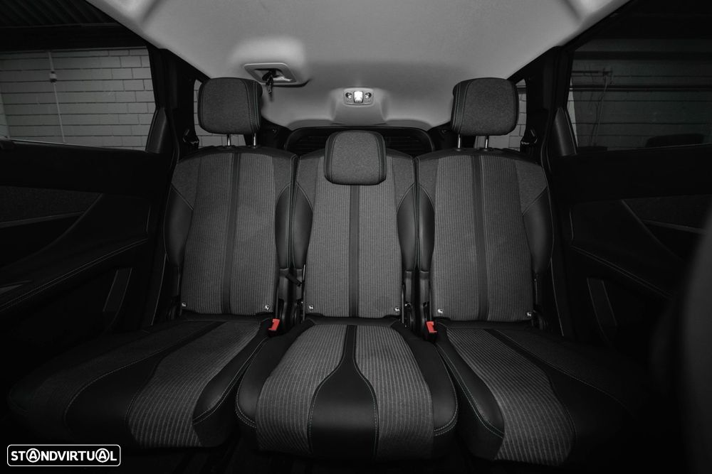 Peugeot 5008 BlueHDI 130 EAT8 Allure - 12