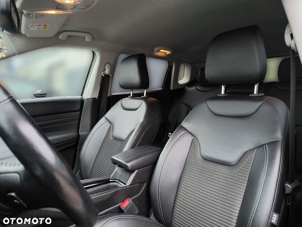 Jeep Compass - 12