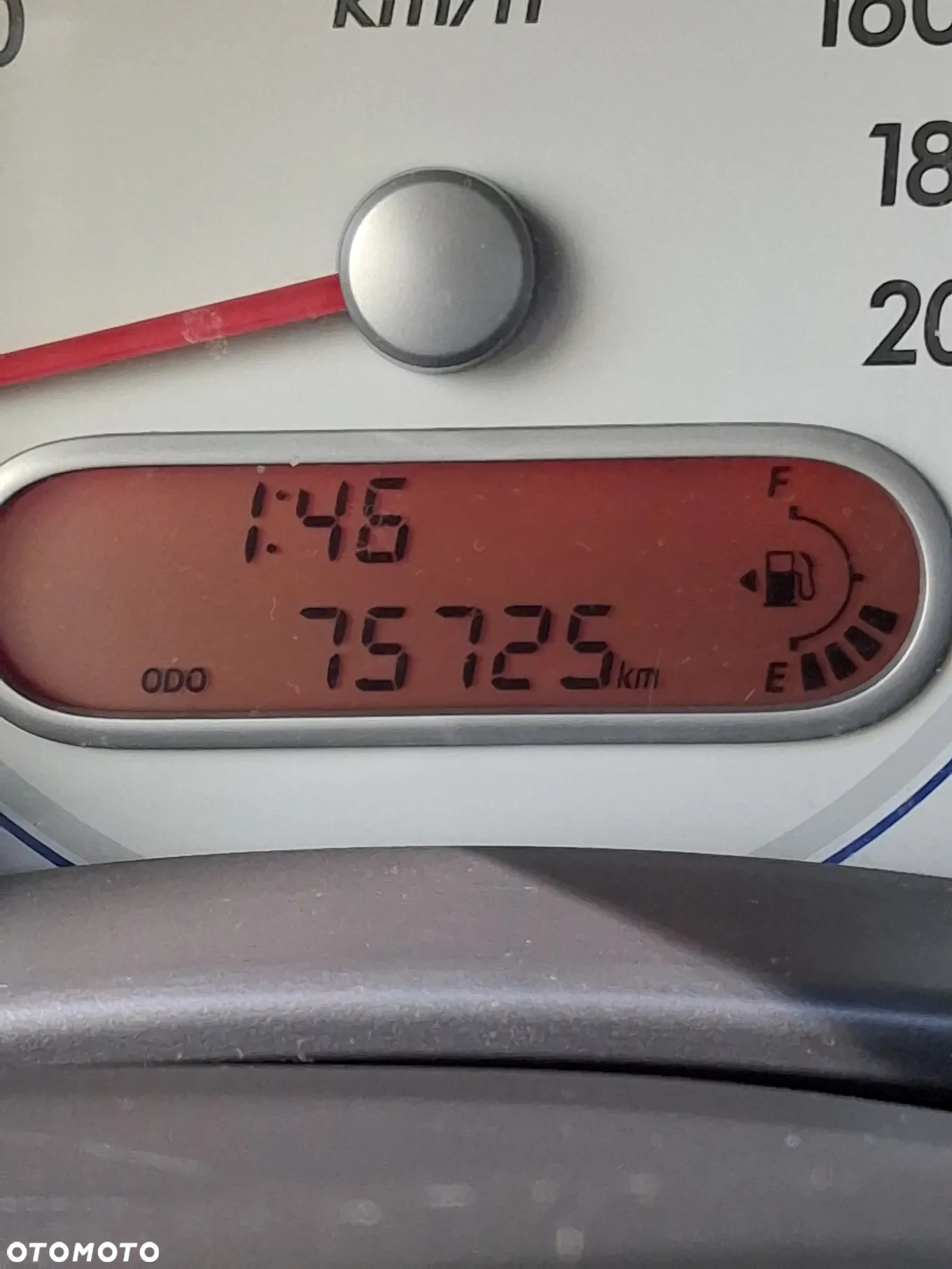 Suzuki Splash 1.0 Basic - 12