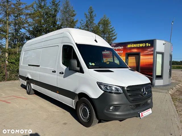 Mercedes-Benz Sprinter 319 Extra long - 12