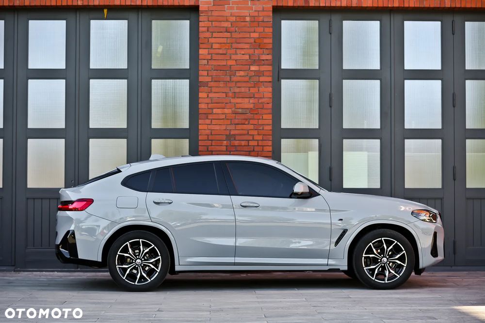 BMW X4 xDrive20i - 4