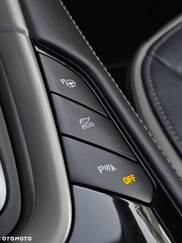 Ford Mondeo 2.0 CVT VIGNALE - 34