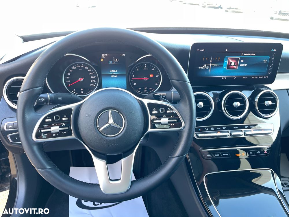 Mercedes-Benz C 220 d 4Matic 9G-TRONIC Exclusive - 37