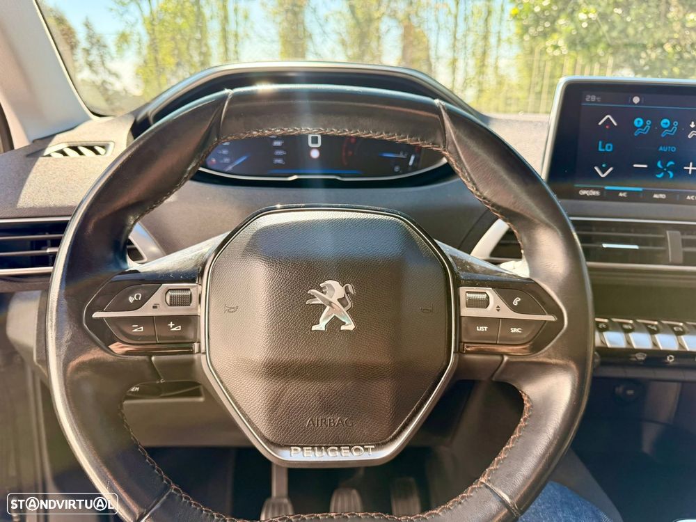 Peugeot 3008 1.2 PureTech Active - 26