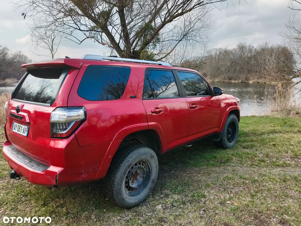 Toyota 4-Runner - 19