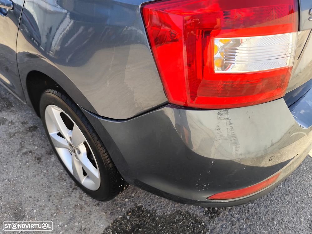 Skoda Rapid Spaceback 1.2 TSi Ambition - 9