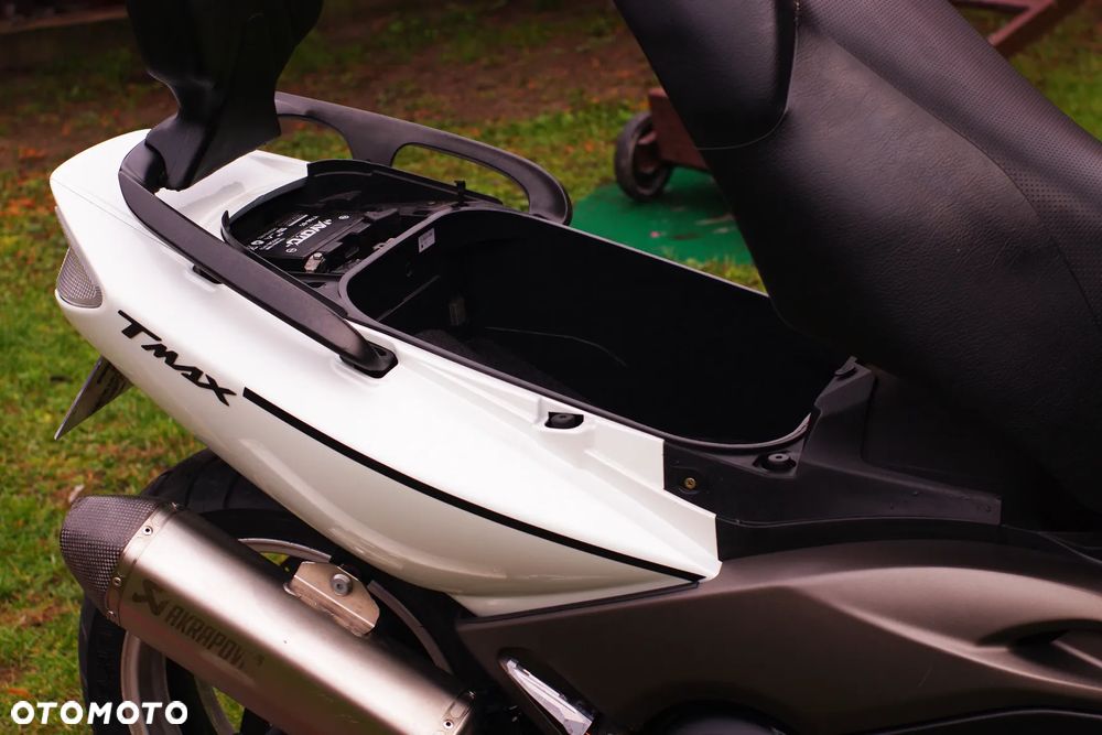 Yamaha Tmax - 22