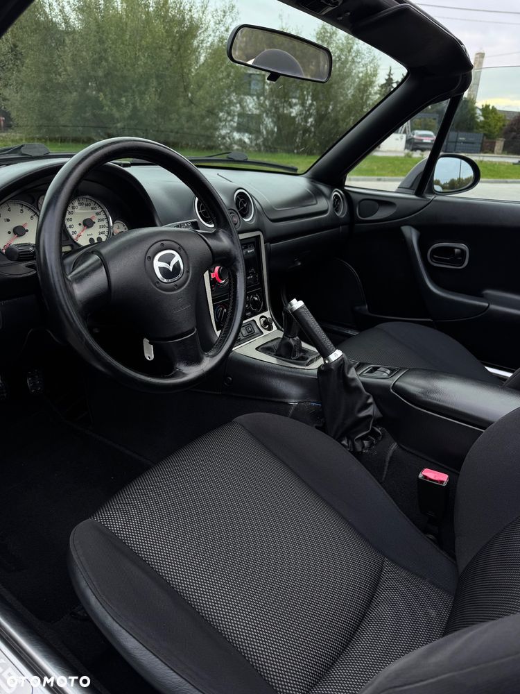 Mazda MX-5 1.6 16V - 11