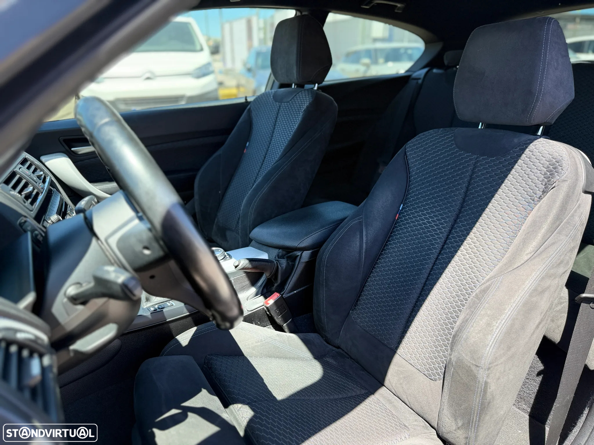 BMW 120 d Pack M - 15