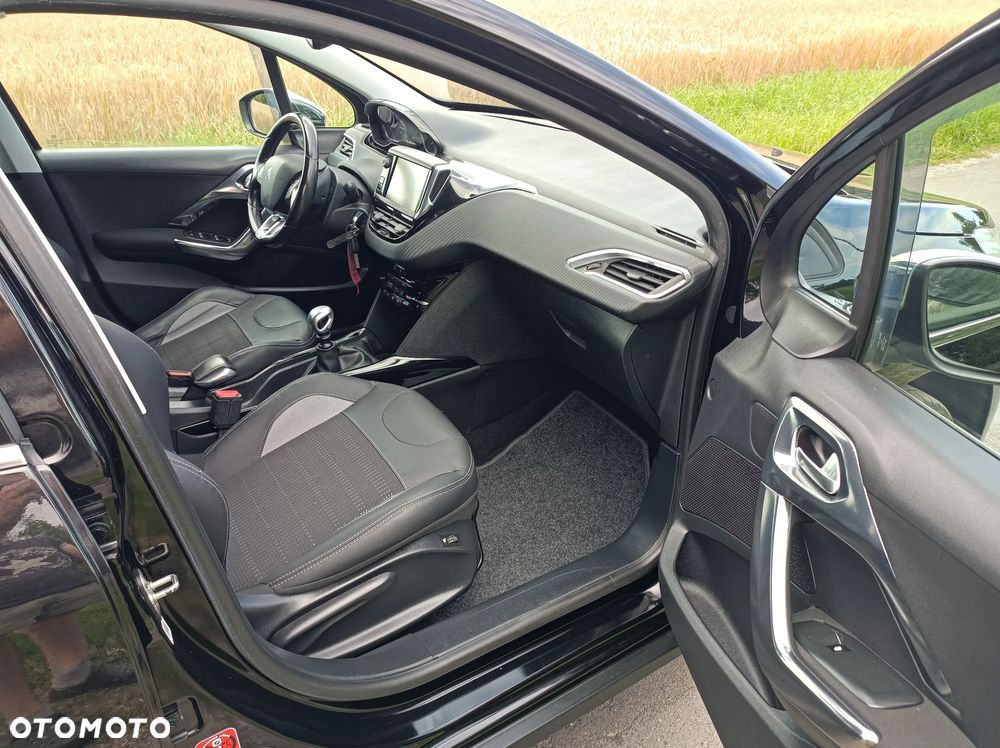 Peugeot 2008 PureTech 130 Stop&Start GT-Line Edition - 10