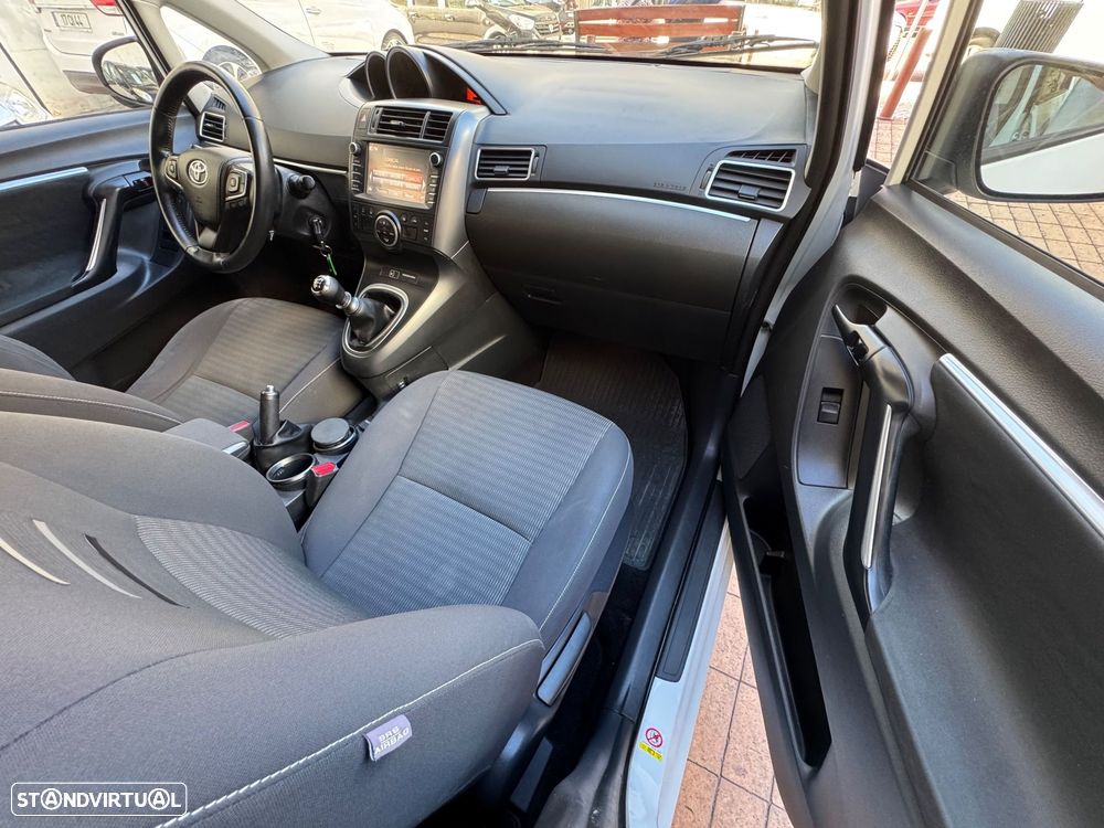 Toyota Verso 1.6 D-4D Exclusive+GPS - 12