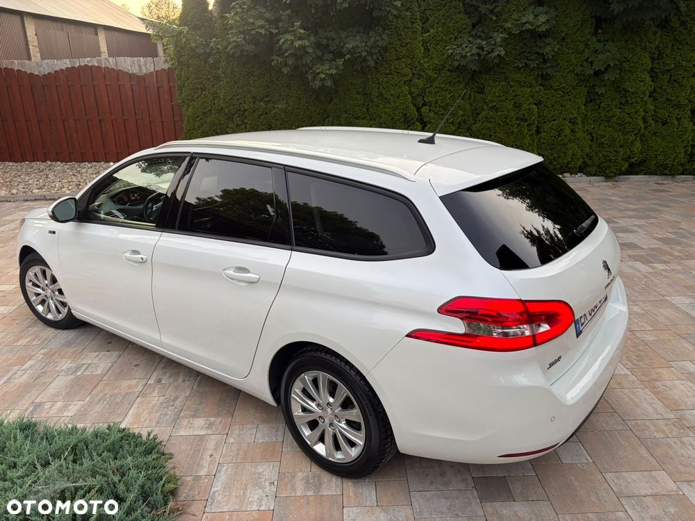 Peugeot 308 - 6