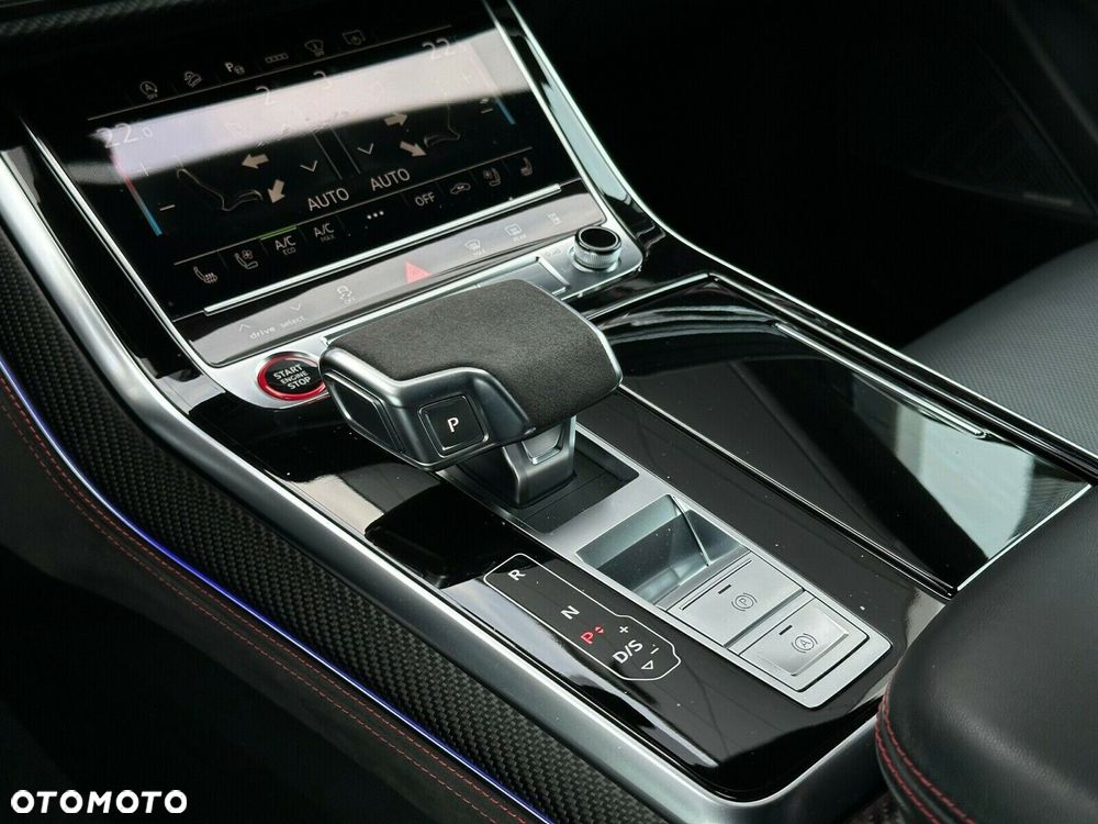 Audi RS Q8 - 27