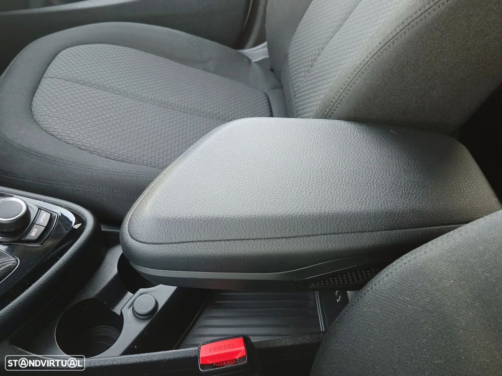 BMW 216 Active Tourer d - 24