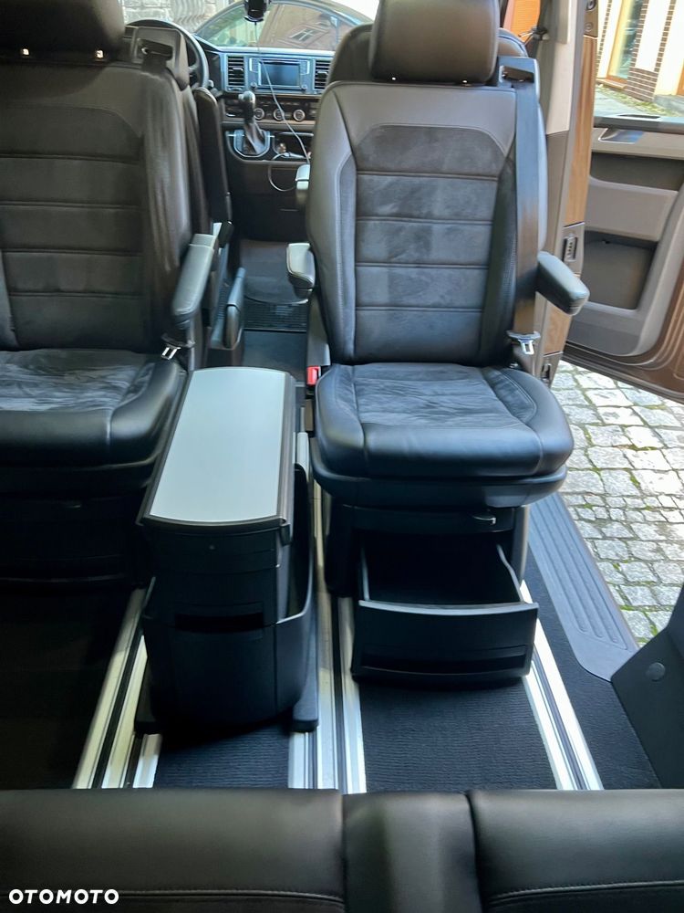 Volkswagen Multivan - 38